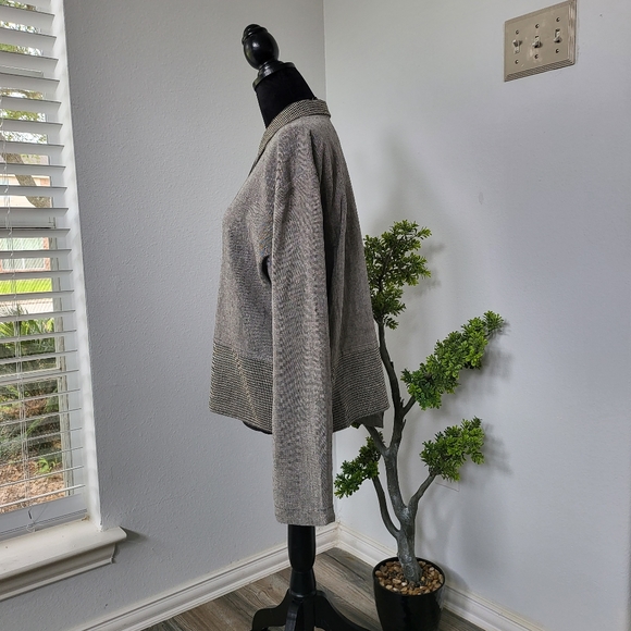 Kendall Creek Collections Vintage Top - Picture 5 of 13